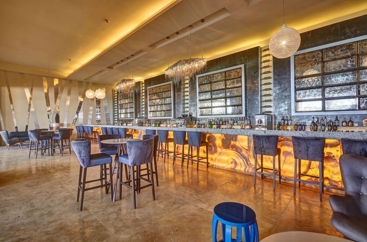 Royalton Negril, An Autograph Collection All-Inclusive Resort Bagian luar foto